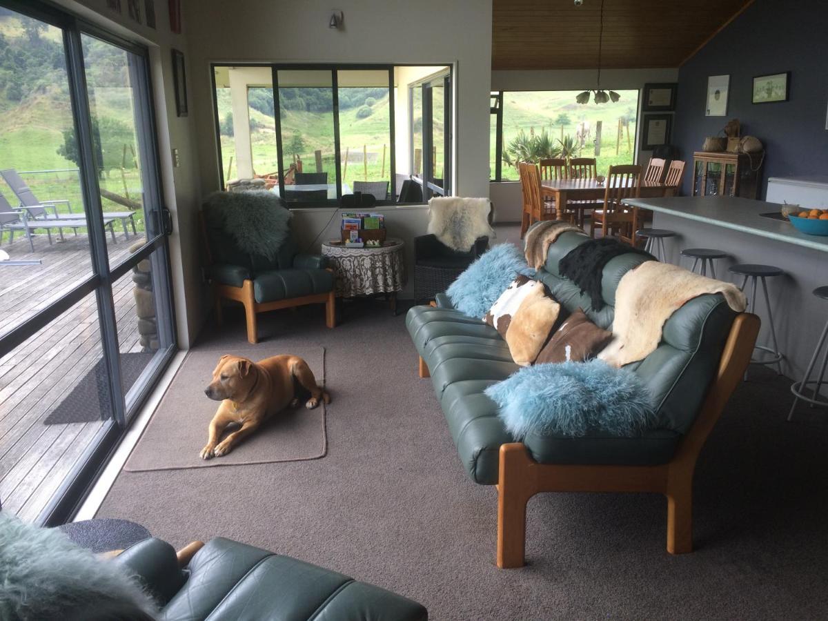 Waiotahe Dairy Farm Hideout Villa Waiotahi Exterior photo